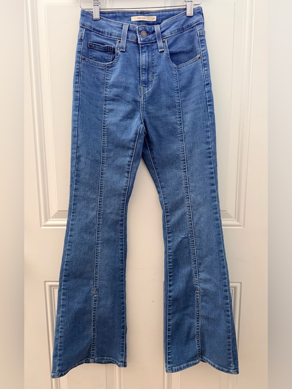Levi's 726 Flared Denim Jeans - Picture 2 of 7